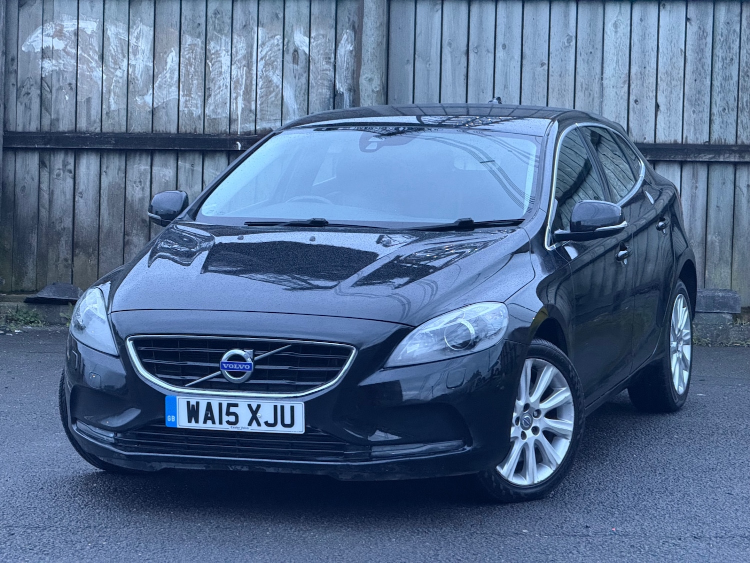Used Volvo V40 2015 for sale - 77547745: Photo 7