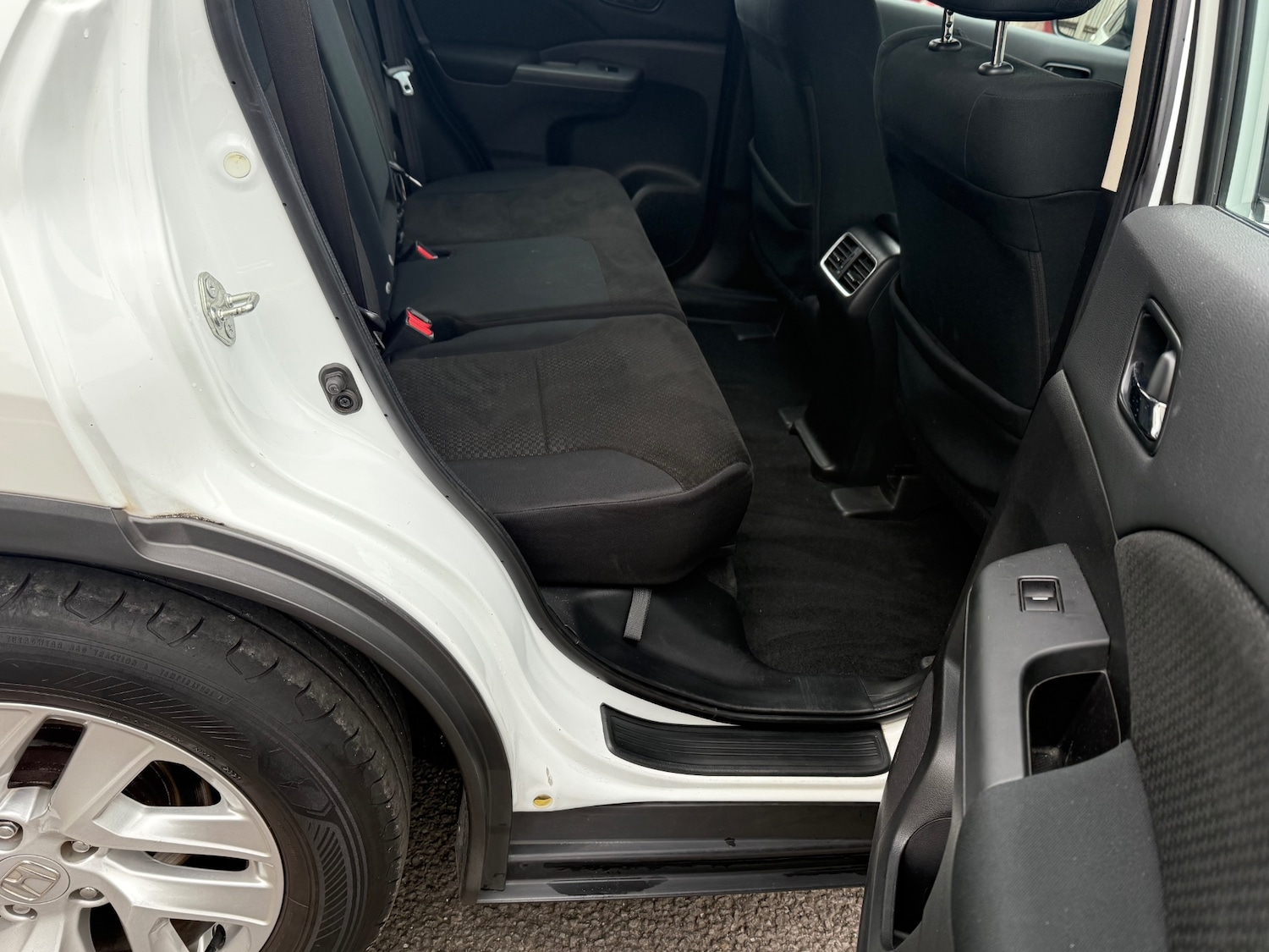 Used Honda CR-V 2015 for sale - 76355685: Photo 34