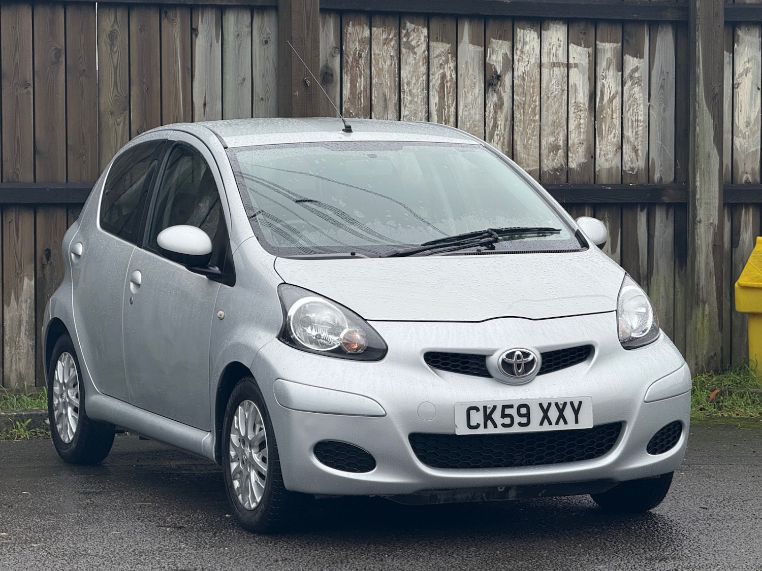 Used Toyota AYGO 2009 for sale - 76854731: Photo 1