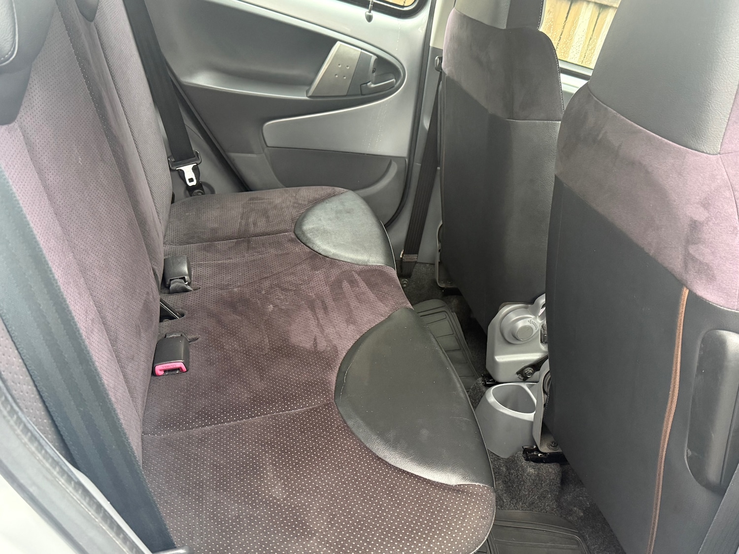 Used Toyota AYGO 2009 for sale - 76854731: Photo 15