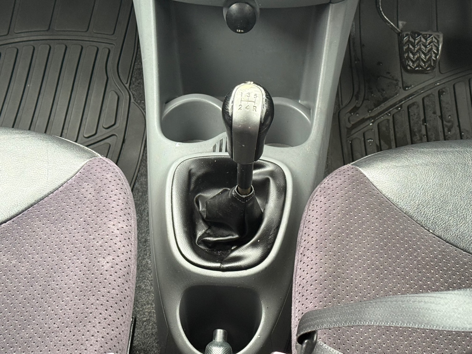 Used Toyota AYGO 2009 for sale - 76854731: Photo 17