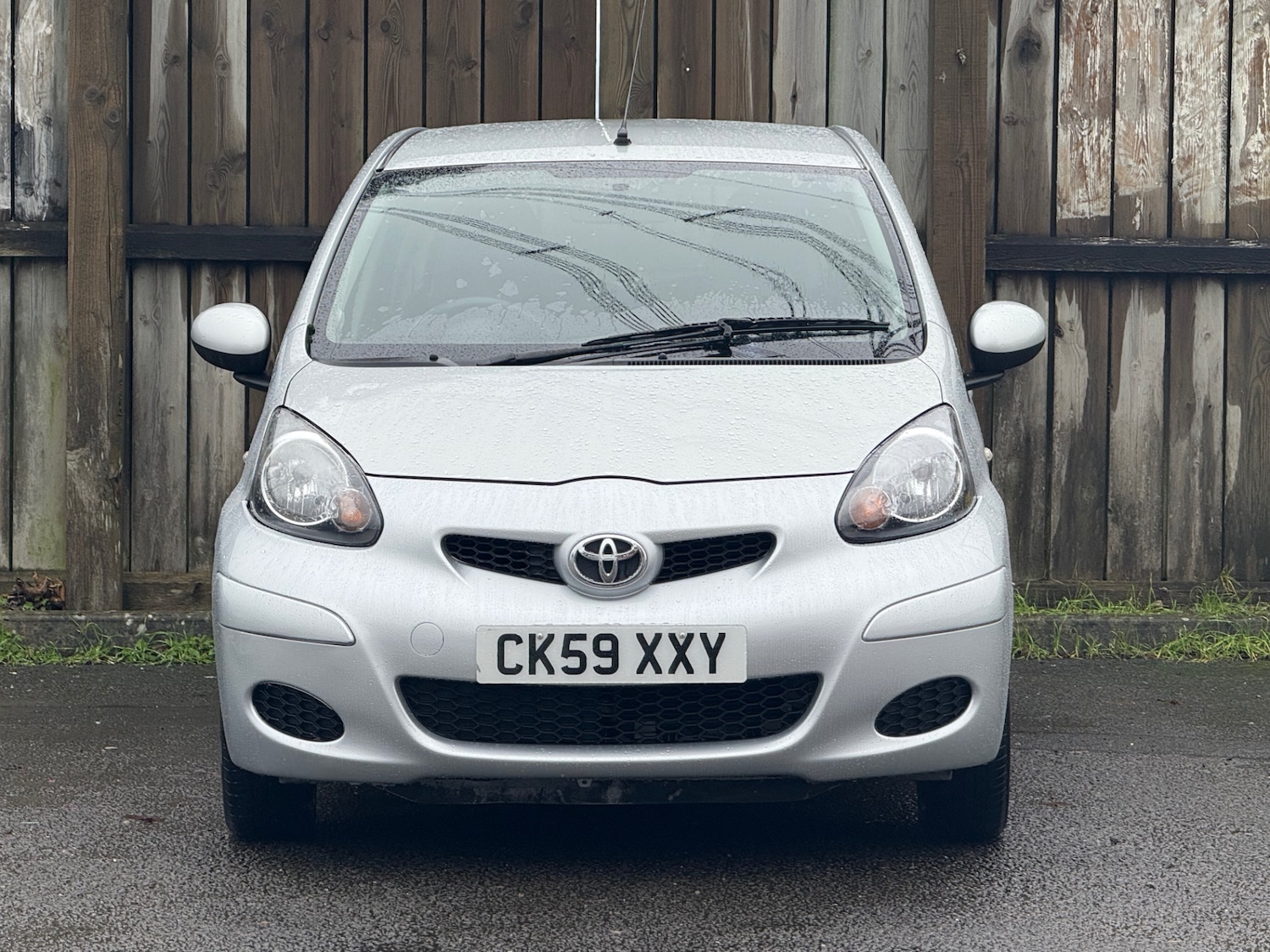 Used Toyota AYGO 2009 for sale - 76854731: Photo 2