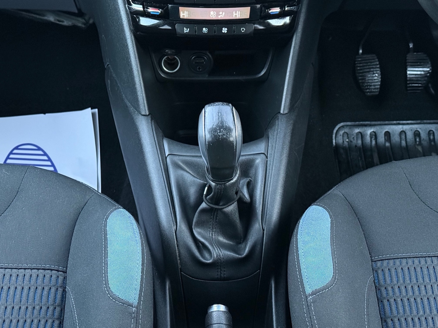 Used Peugeot 208 2014 for sale - 76430633: Photo 22