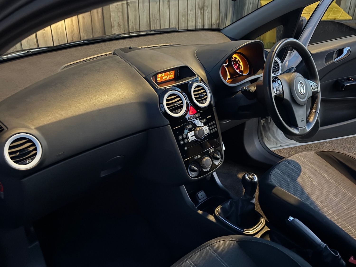 Used Vauxhall Corsa 2013 for sale - 76521245: Photo 15