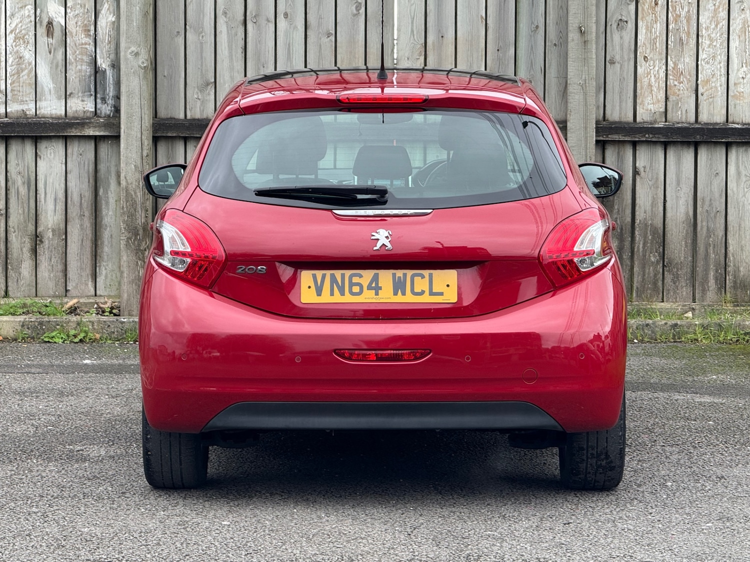 Used Peugeot 208 2014 for sale - 76504753: Photo 9