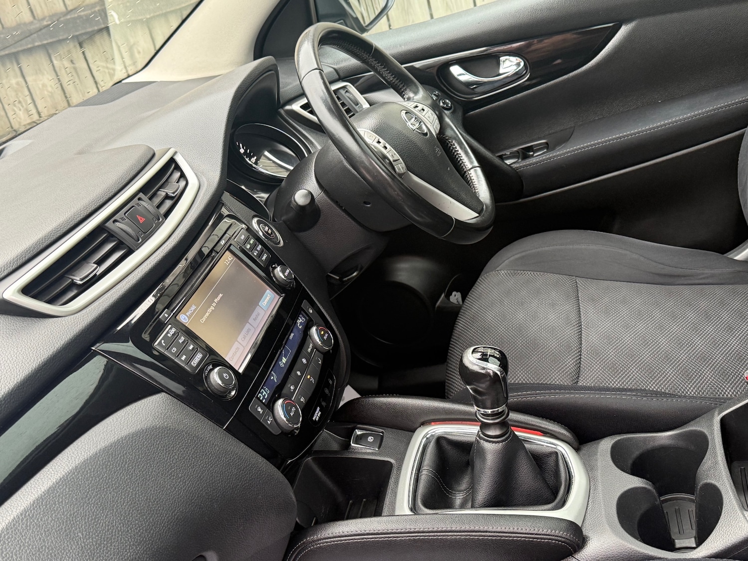 Used Nissan Qashqai 2015 for sale - 76355719: Photo 32