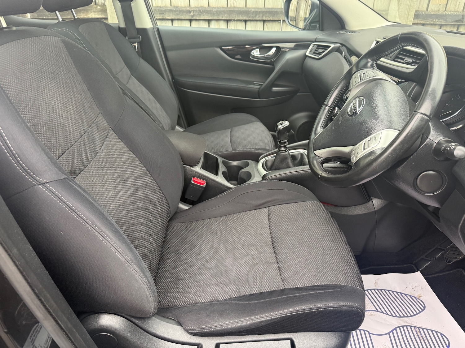 Used Nissan Qashqai 2015 for sale - 76355719: Photo 41