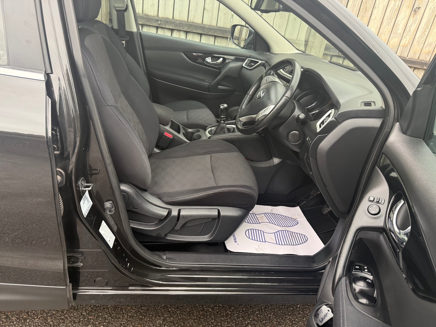 Used Nissan Qashqai 2015 for sale - 76355719: Photo 42