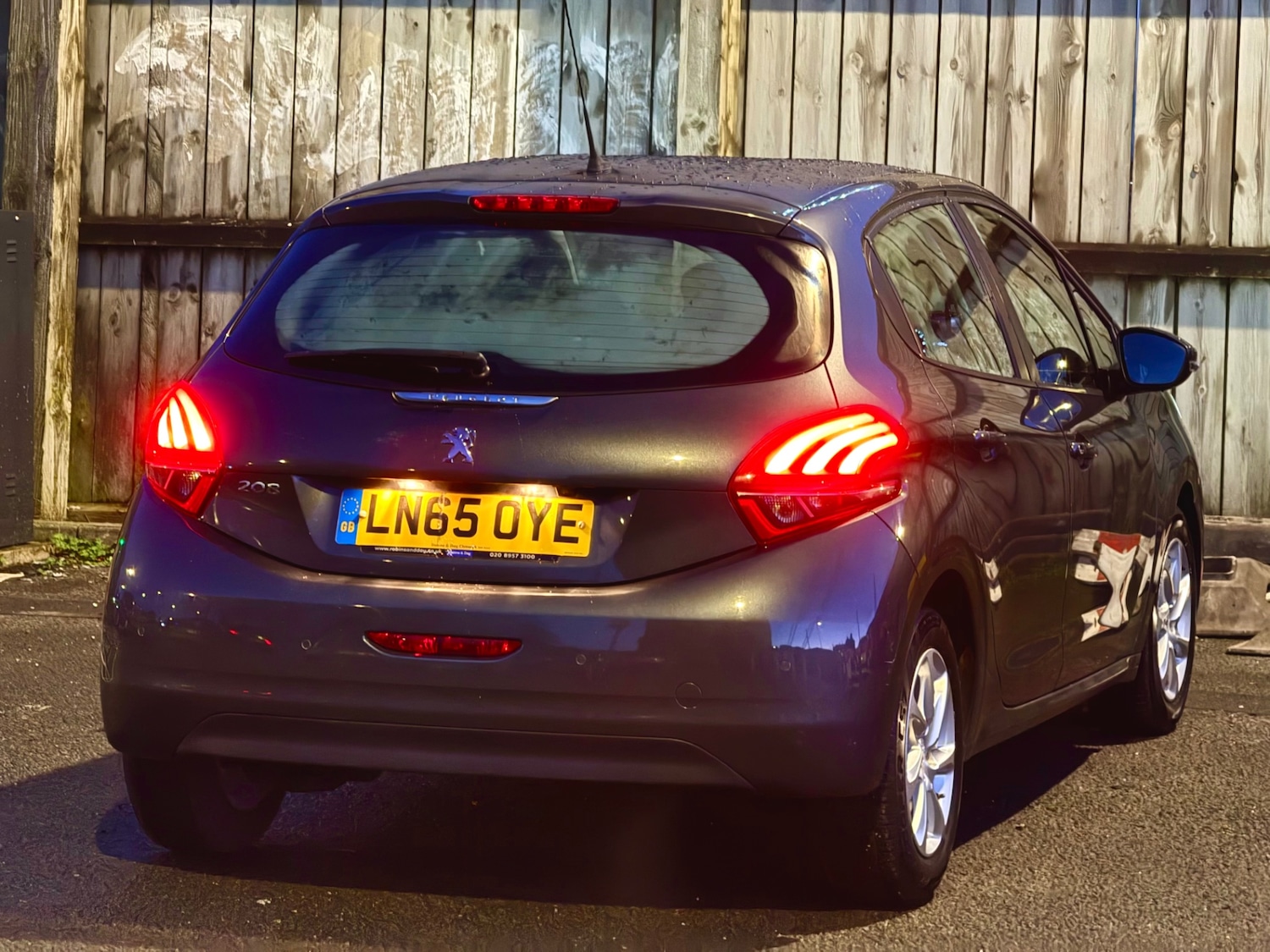Used Peugeot 208 2015 for sale - 76963786: Photo 11