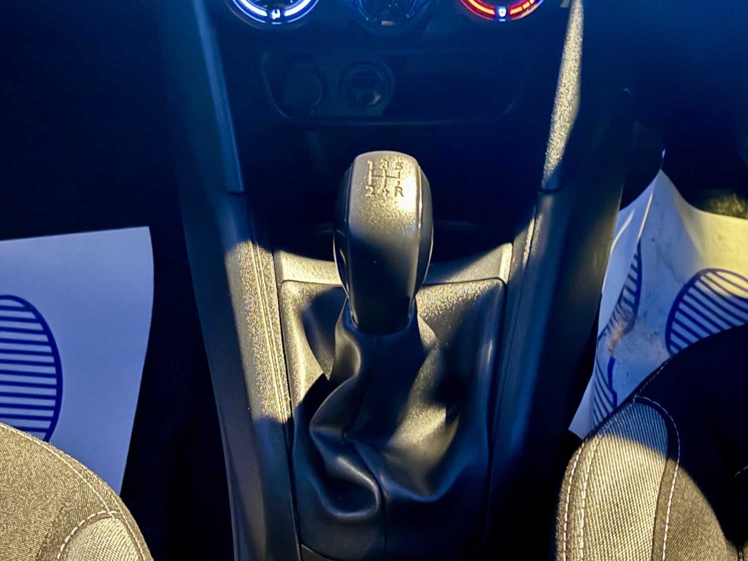 Used Peugeot 208 2015 for sale - 76963786: Photo 20