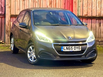 Used Peugeot 208 2015 for sale - 76963786: Photo