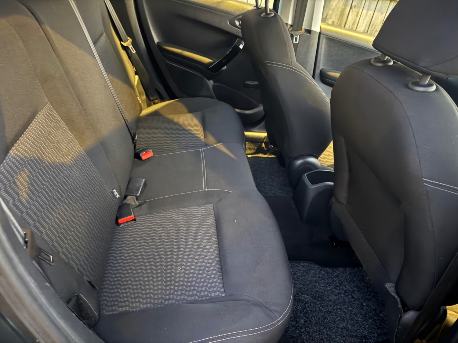 Used Peugeot 208 2015 for sale - 76963786: Photo 33