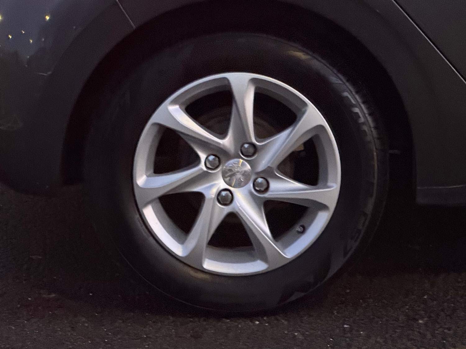 Used Peugeot 208 2015 for sale - 76963786: Photo 34