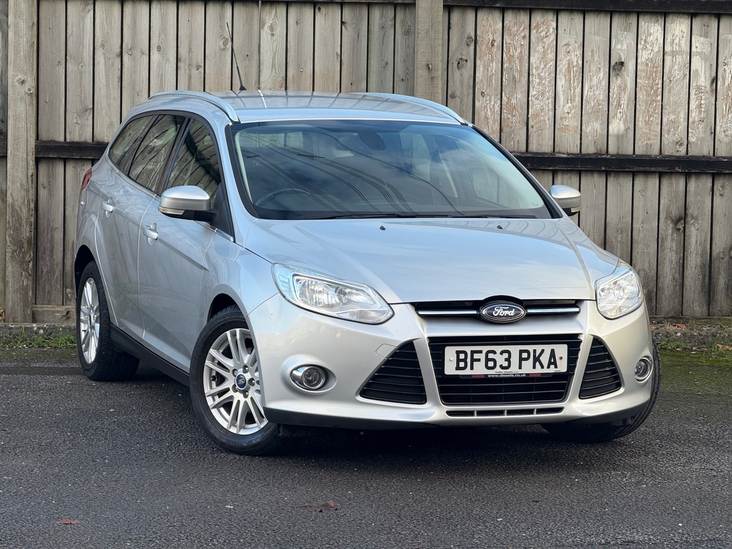 Used Ford Focus 2013 for sale - 76749860: Photo 2