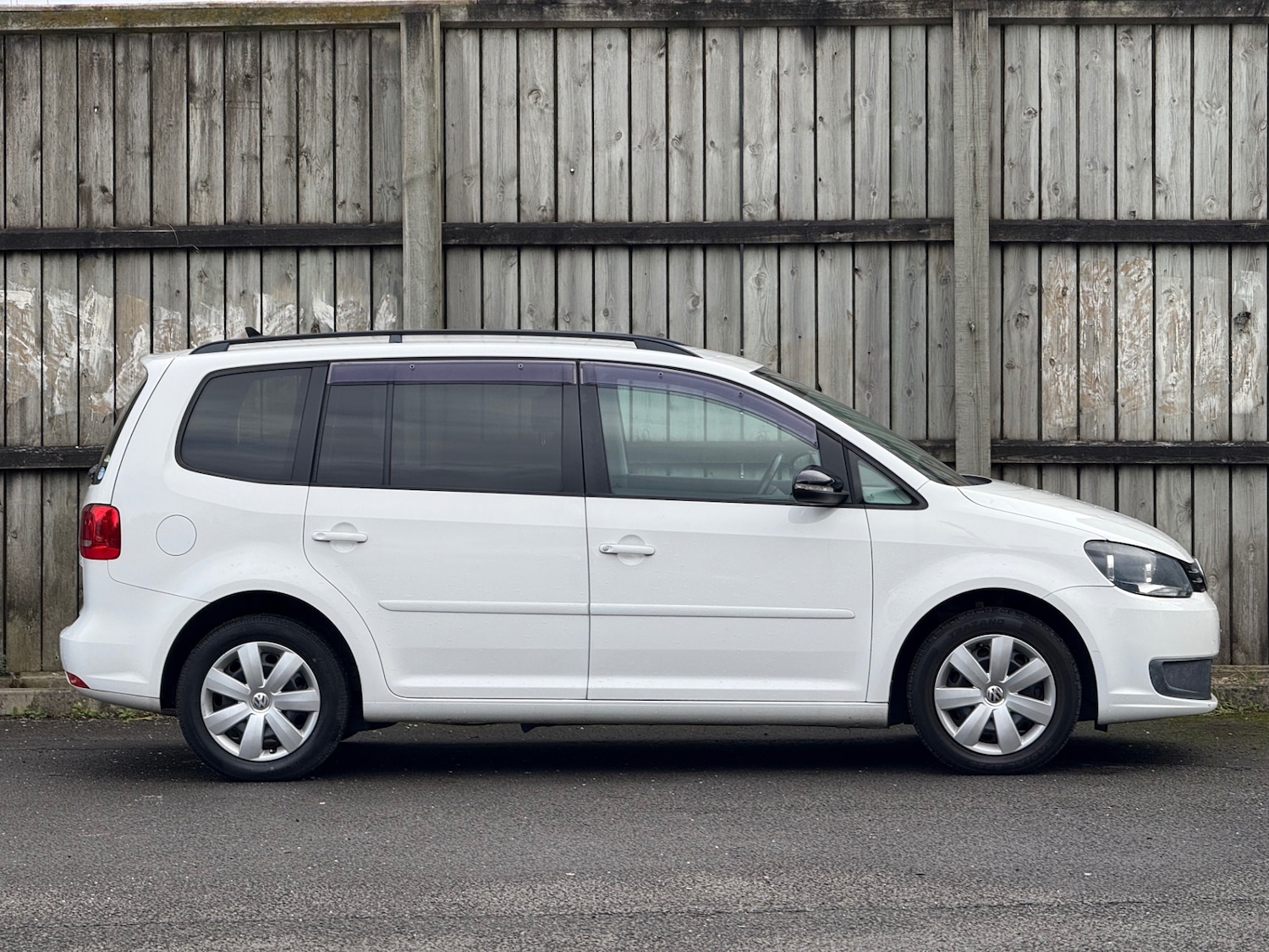 Used Volkswagen Touran 2025 for sale - 76449340: Photo 3
