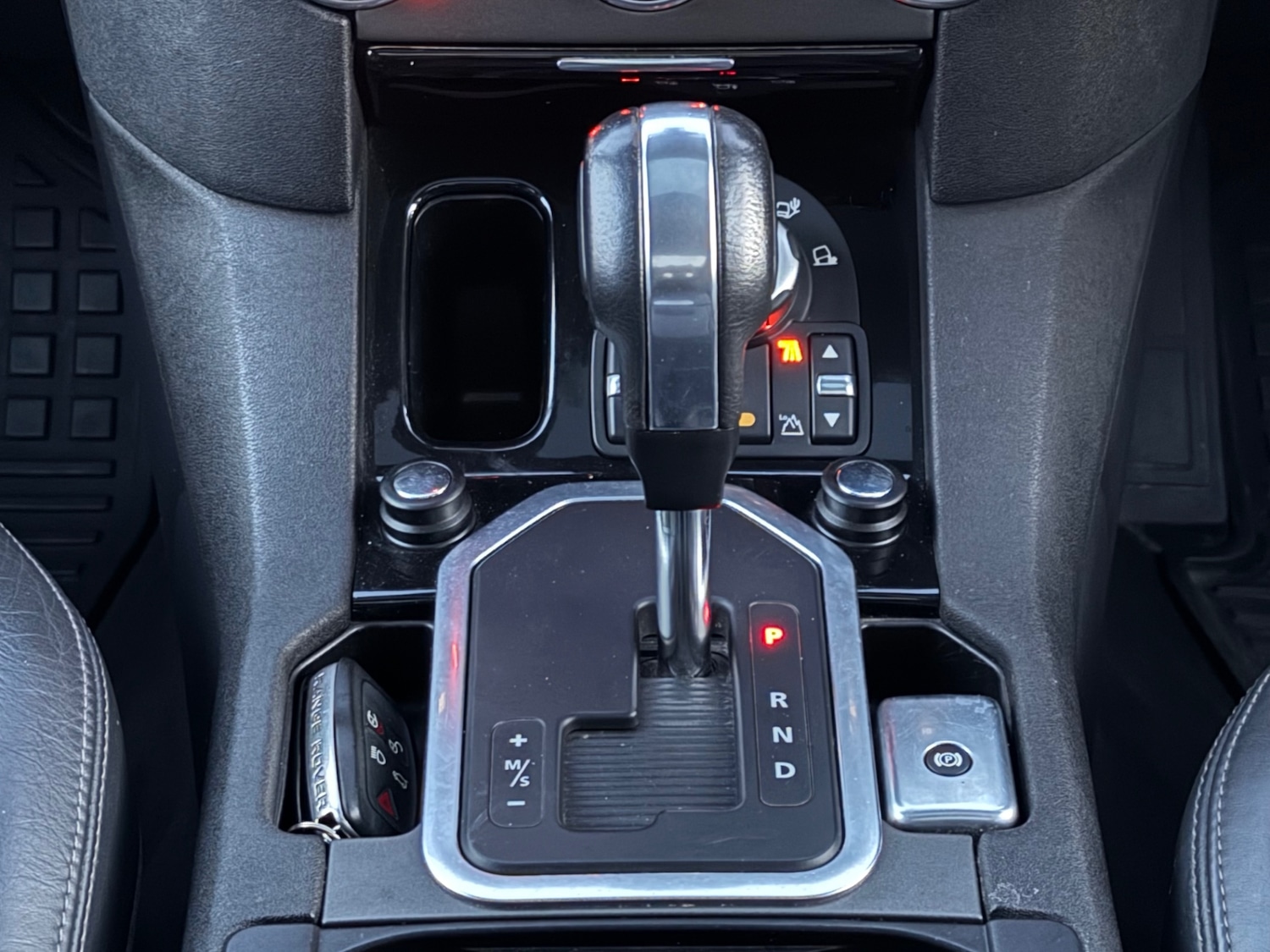 Used Land Rover Discovery 2010 for sale - 77263957: Photo 15