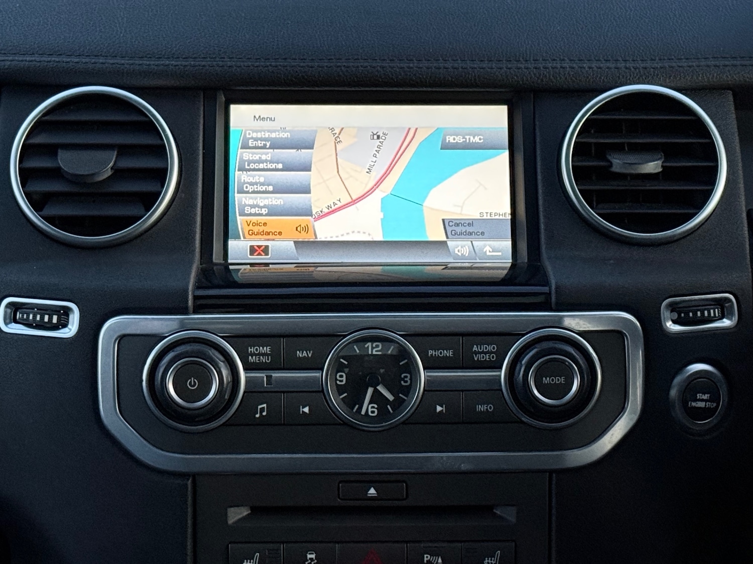 Used Land Rover Discovery 2010 for sale - 77263957: Photo 16