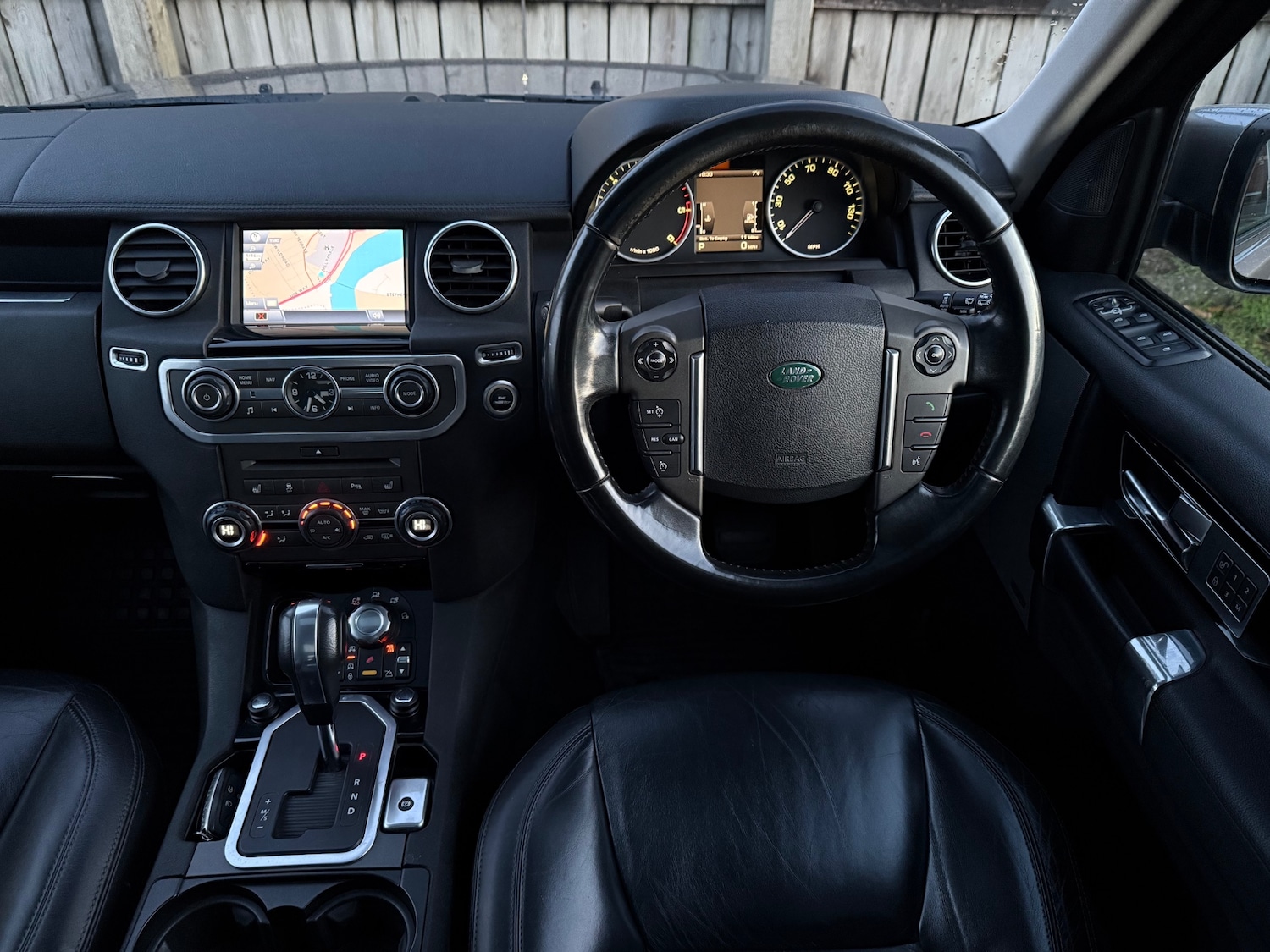 Used Land Rover Discovery 2010 for sale - 77263957: Photo 17