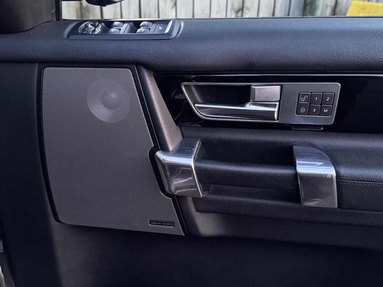 Used Land Rover Discovery 2010 for sale - 77263957: Photo 20