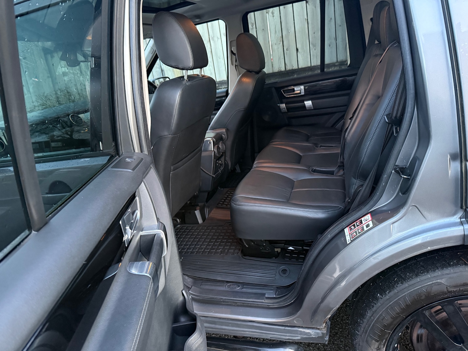 Used Land Rover Discovery 2010 for sale - 77263957: Photo 24