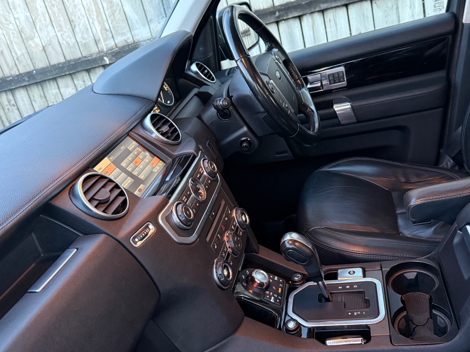 Used Land Rover Discovery 2010 for sale - 77263957: Photo 25