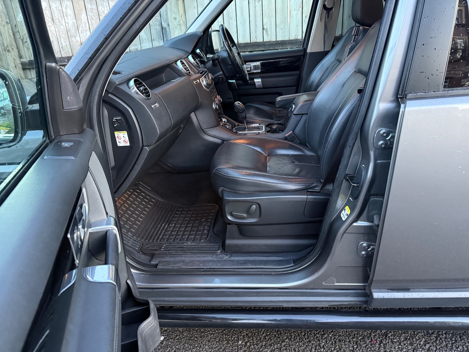 Used Land Rover Discovery 2010 for sale - 77263957: Photo 27