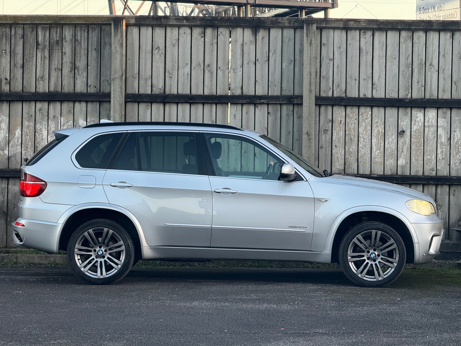 Used BMW X5 2011 for sale - 77090195: Photo 2
