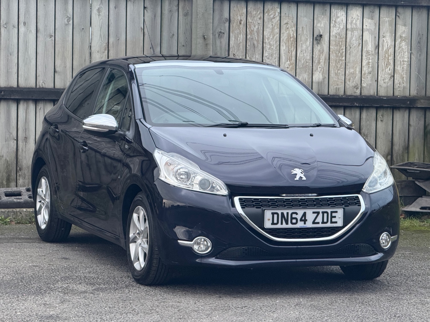 Used Peugeot 208 2014 for sale - 77367284: Photo 3