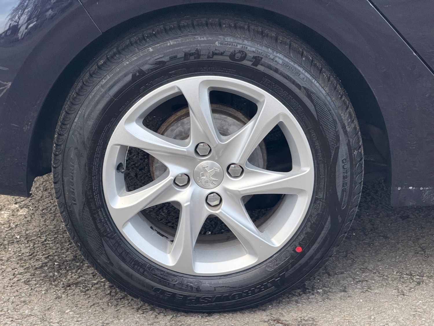 Used Peugeot 208 2014 for sale - 77367284: Photo 38