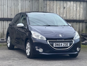 Used Peugeot 208 2014 for sale - 77367284: Photo