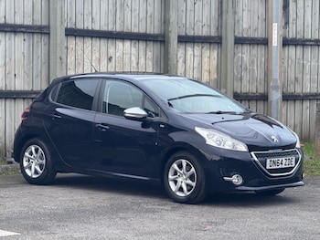 Used Peugeot 208 2014 for sale - 77367284: Photo