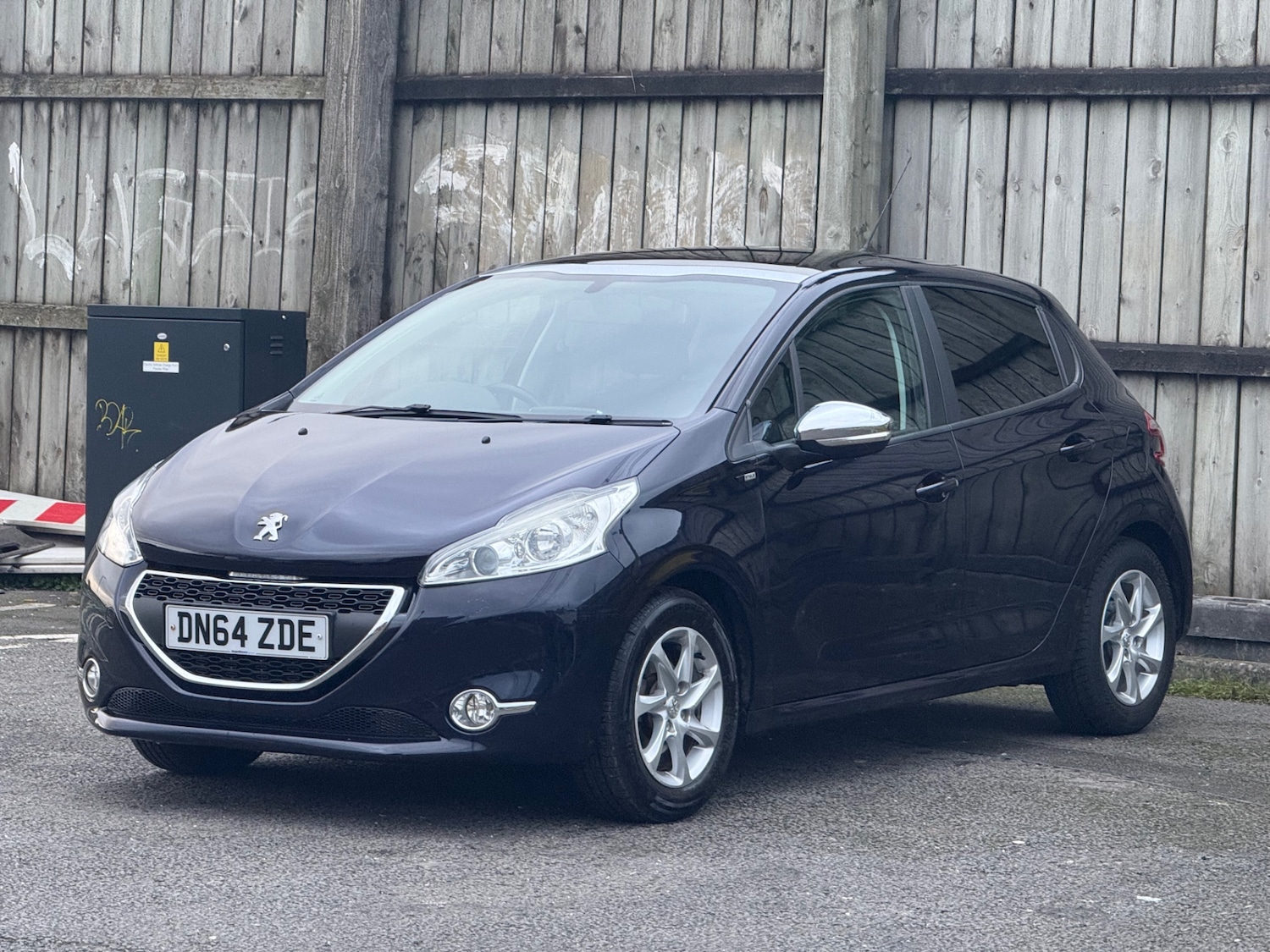 Used Peugeot 208 2014 for sale - 77367284: Photo 8