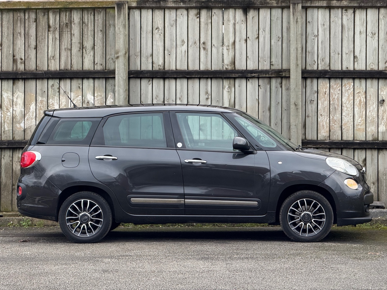 Used Fiat 500L 2014 for sale - 77611374: Photo 3