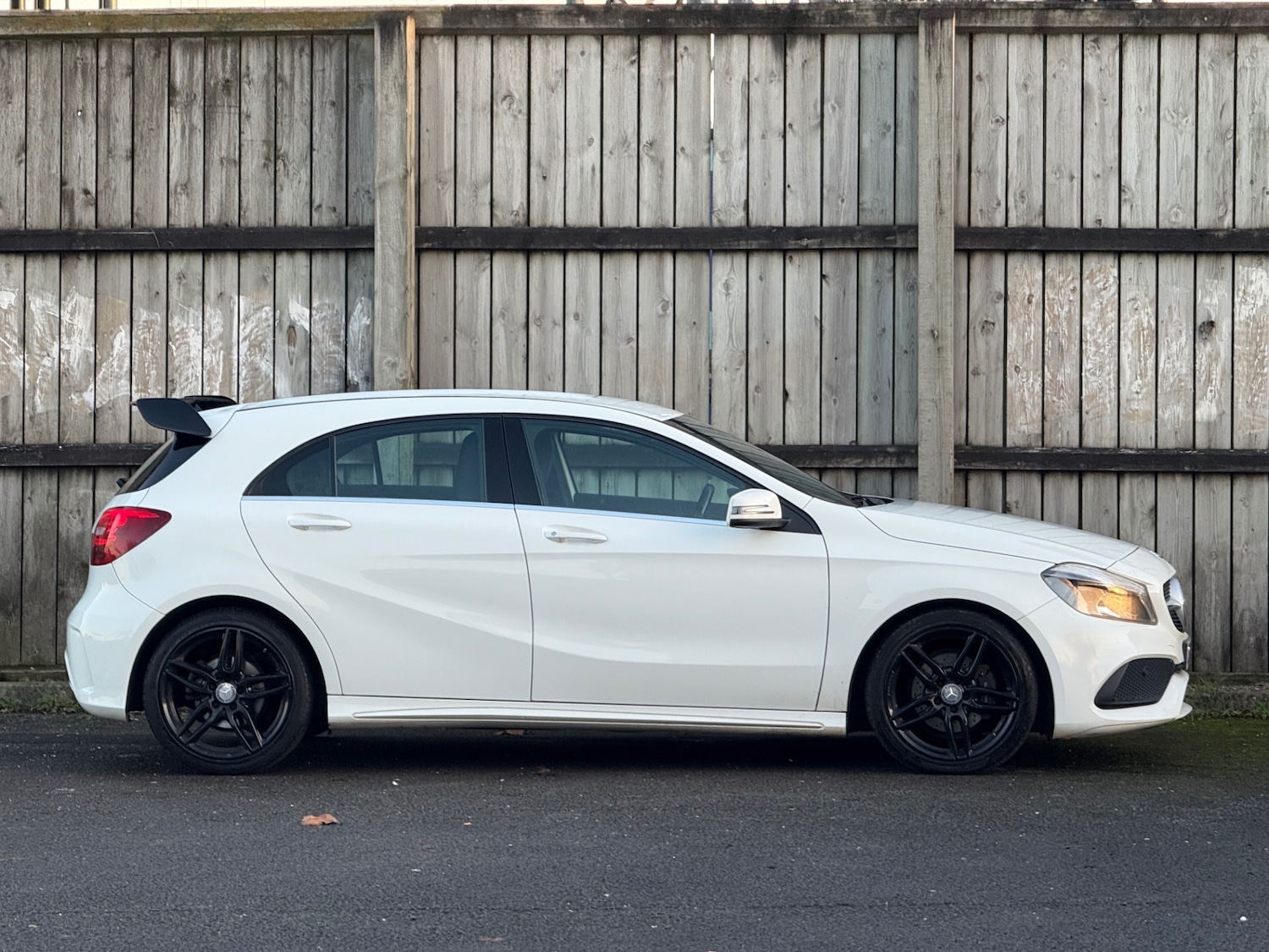Used Mercedes-Benz A-Class 2016 for sale - 77090762: Photo 2