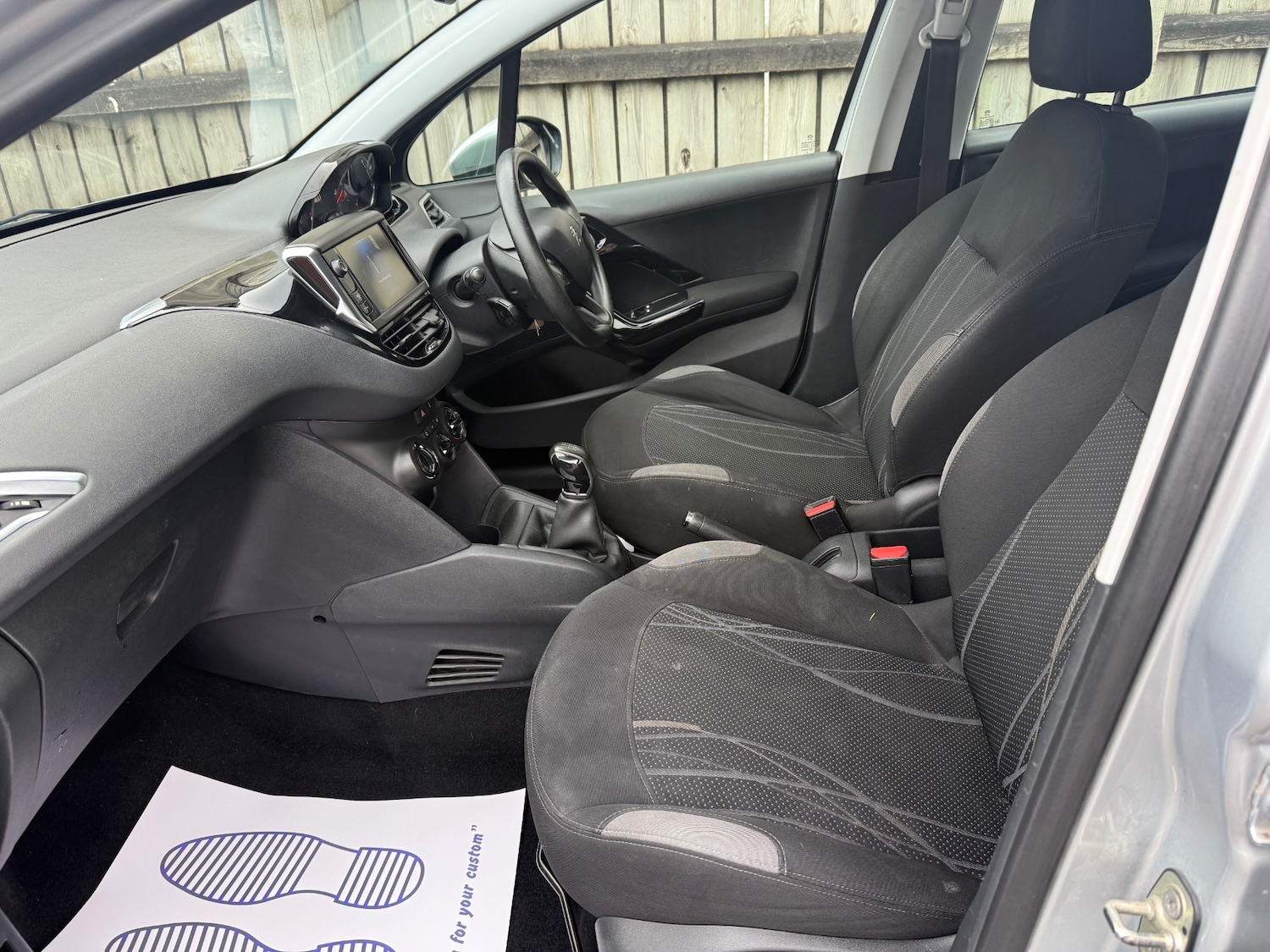 Used Peugeot 208 2013 for sale - 76412565: Photo 20