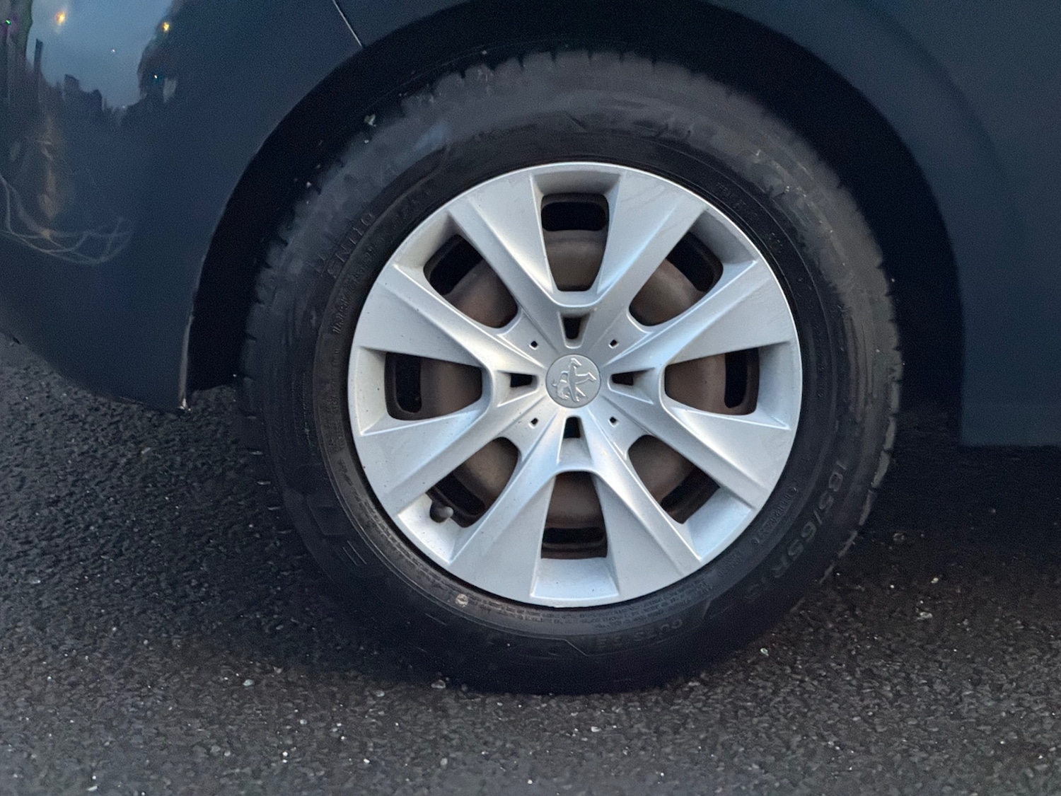 Used Peugeot 208 2015 for sale - 76430629: Photo 29