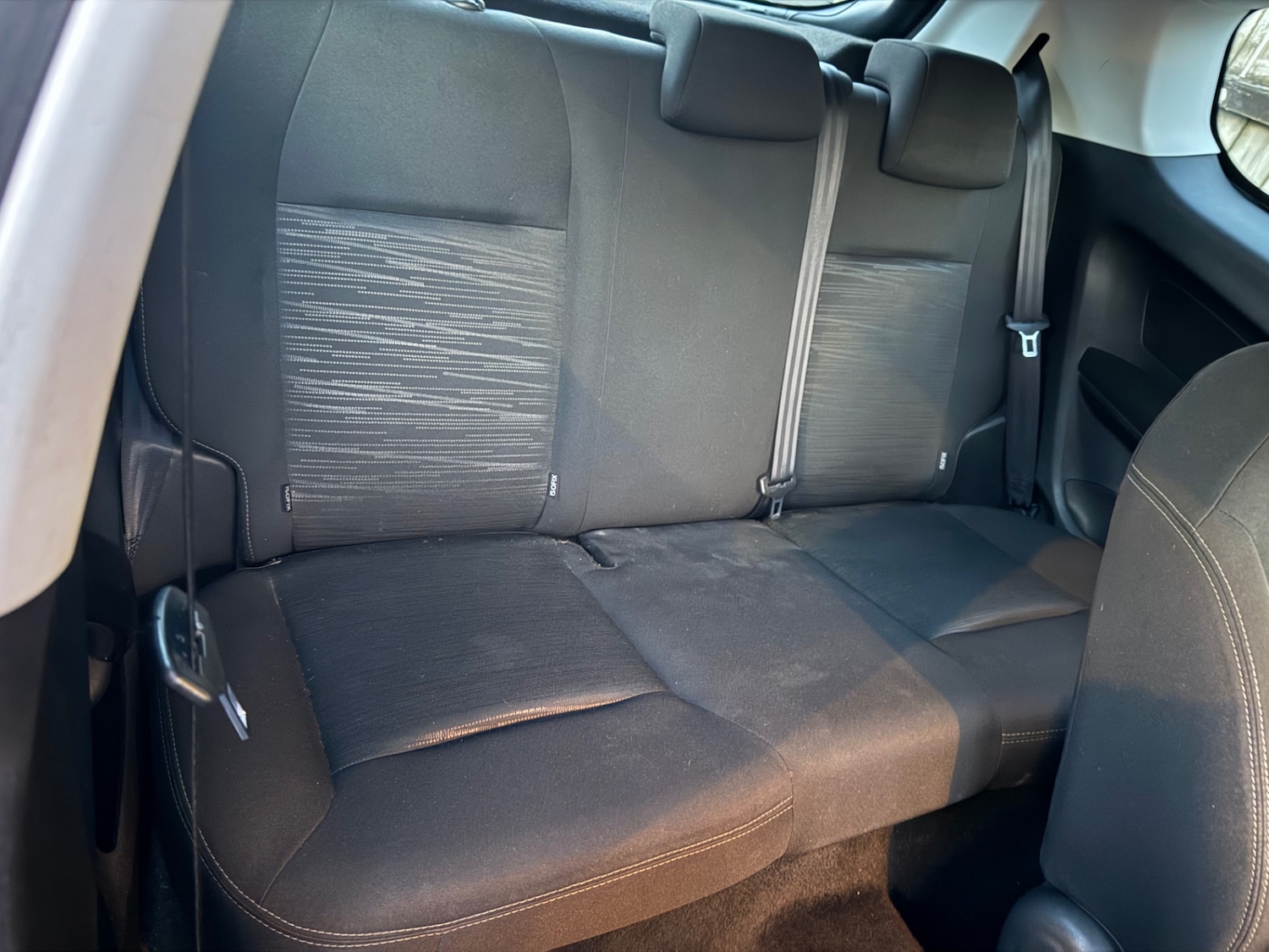 Used Peugeot 208 2015 for sale - 76430629: Photo 31