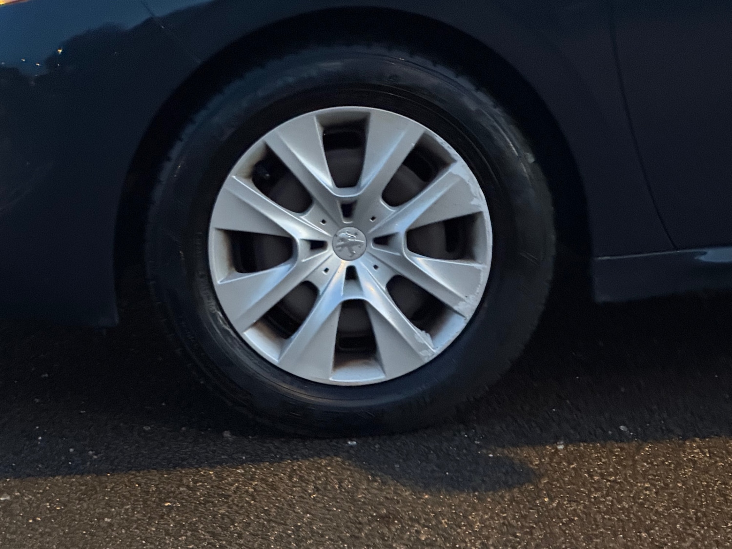 Used Peugeot 208 2015 for sale - 76430629: Photo 32