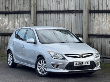 Used Hyundai i30 2010 for sale - 77522429: Photo