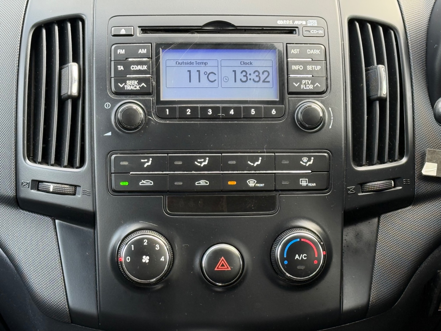 Used Hyundai i30 2010 for sale - 77522429: Photo 22