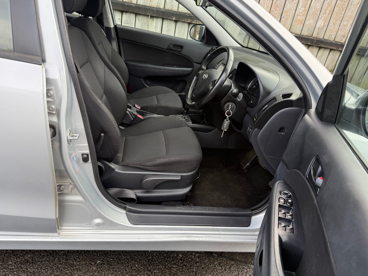 Used Hyundai i30 2010 for sale - 77522429: Photo 30