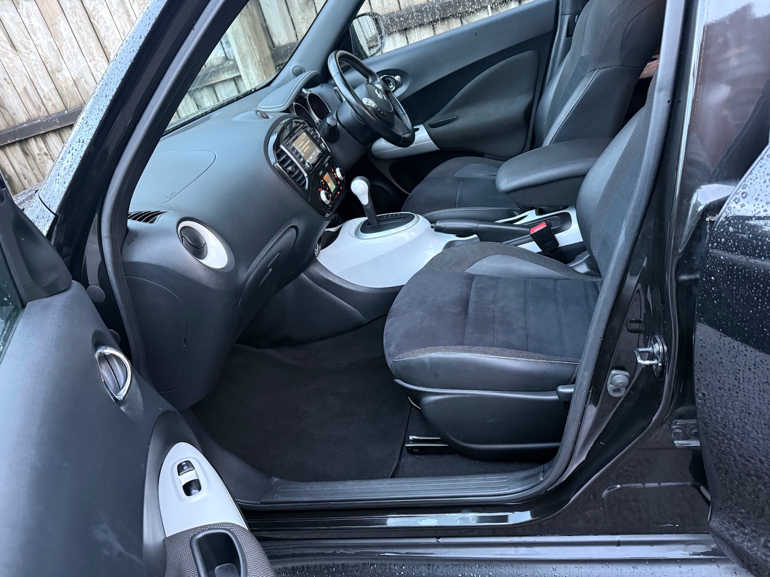 Used Nissan Juke 2017 for sale - 76780429: Photo 24