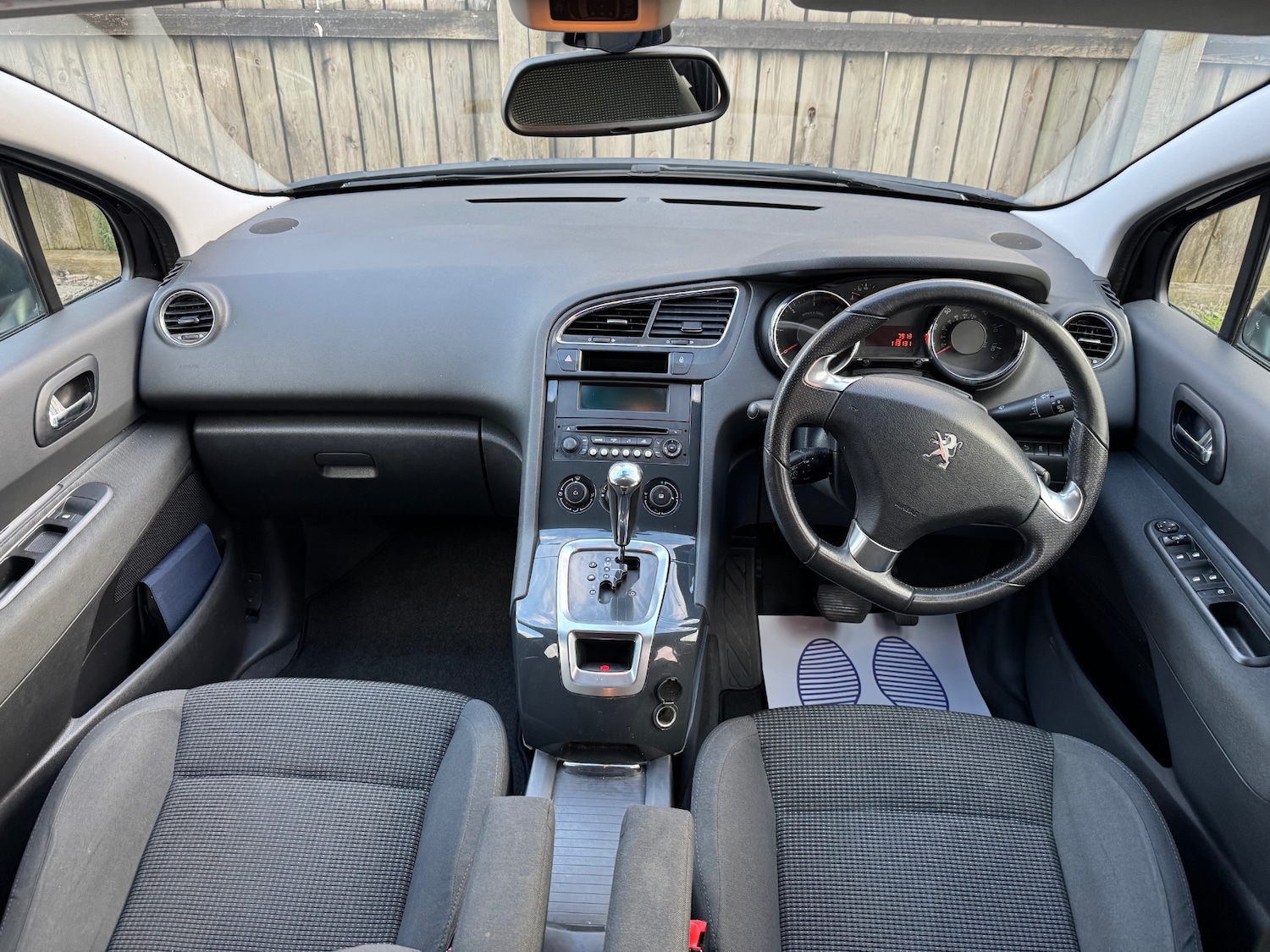 Used Peugeot 5008 2015 for sale - 76352960: Photo 18