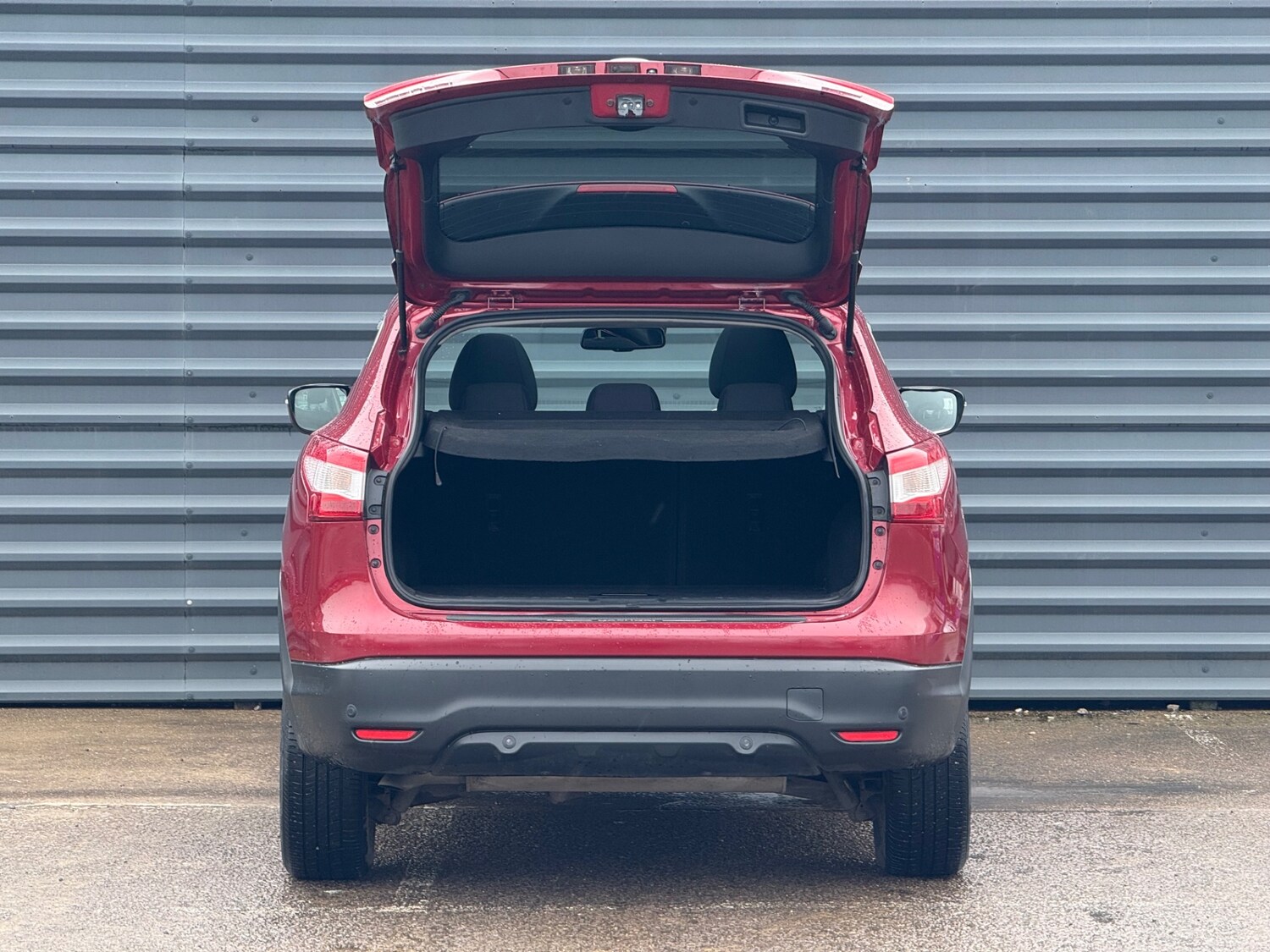 Used Nissan Qashqai 2015 for sale - 77502716: Photo 17