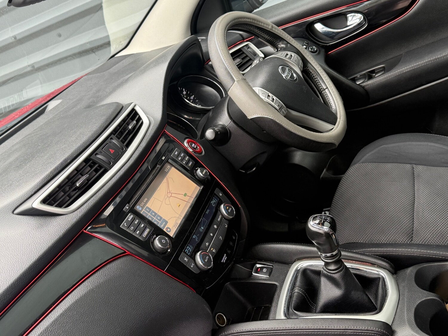 Used Nissan Qashqai 2015 for sale - 77502716: Photo 24