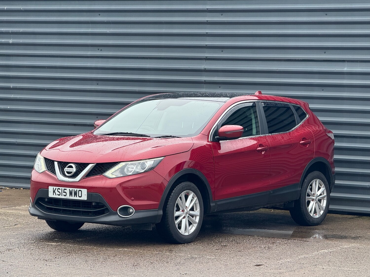 Used Nissan Qashqai 2015 for sale - 77502716: Photo 9