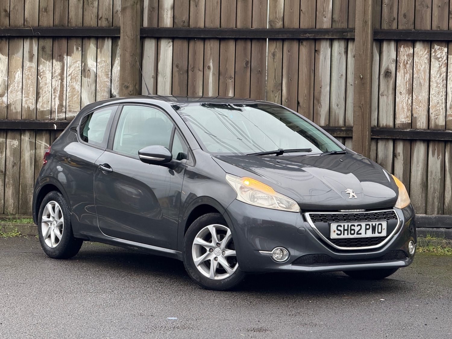 Used Peugeot 208 2012 for sale - 77273986: Photo 1