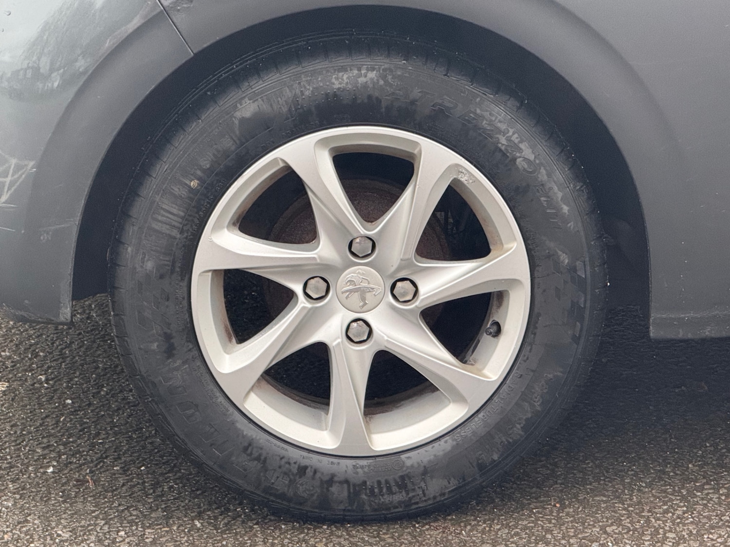 Used Peugeot 208 2012 for sale - 77273986: Photo 31