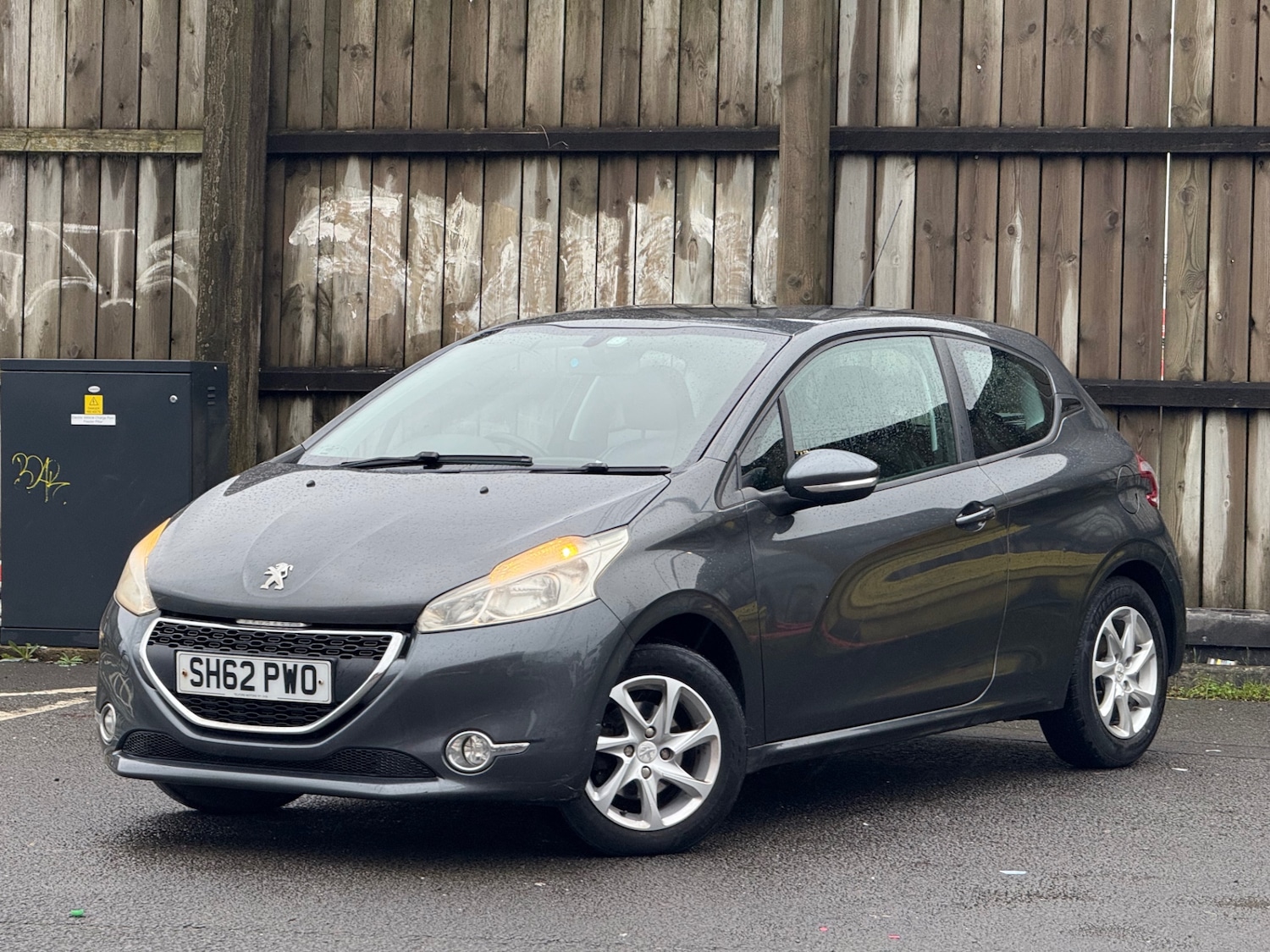 Used Peugeot 208 2012 for sale - 77273986: Photo 4