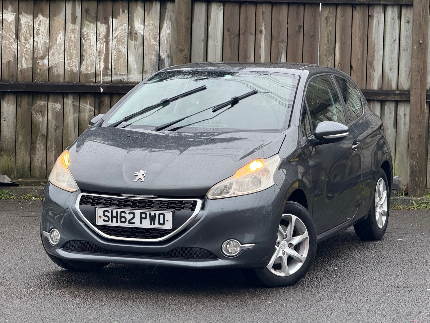 Used Peugeot 208 2012 for sale - 77273986: Photo 8